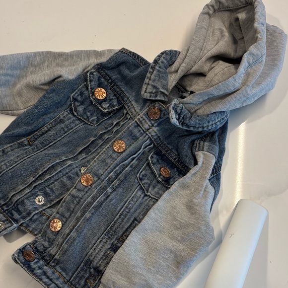 Little Bipsy Denim Jacket with Gray Hood - Picture 7 of 8